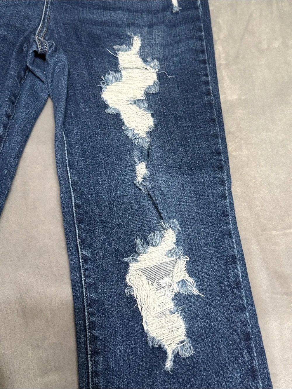 Judy Blue Distressed Dark Blue Straight Leg Jeans style JB88220 item: 72505